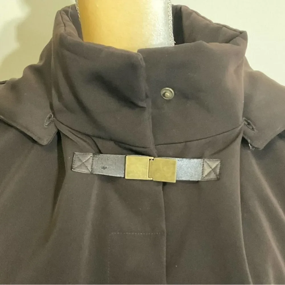 Dana Buchman winter coat. Almost new condition. Size S.